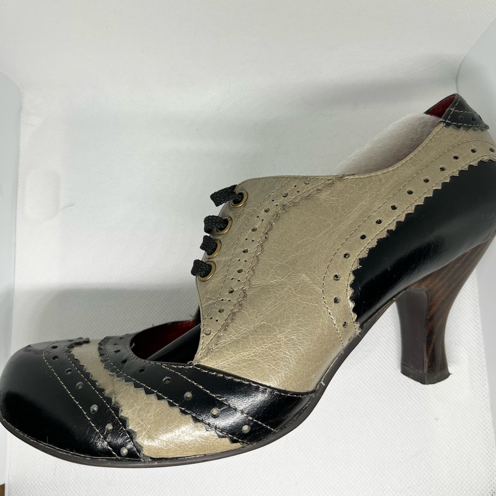 Jeffrey Campbell Black and Cream Heeled Brogues